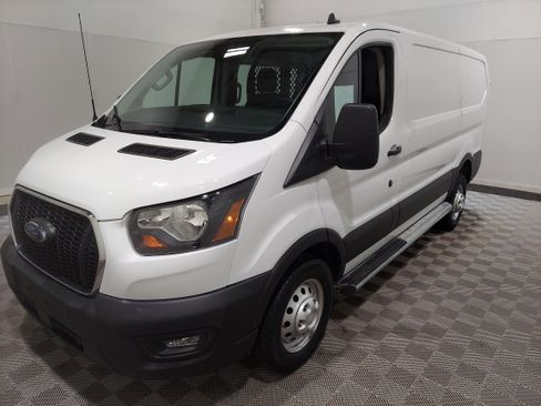 Used 2024 Ford Transit 250 Low Roof AWD w/ Exterior Upgrade Package image 1