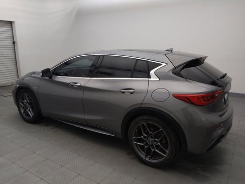 Used 2019 INFINITI QX30 Sport image 3