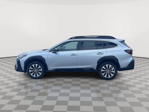 Used 2024 Subaru Outback Limited AWD/4WD image 9