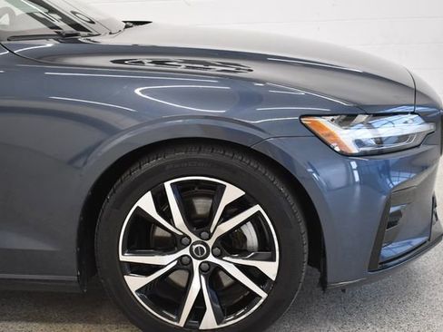 Used 2024 Volvo S60 B5 Core FWD image 13