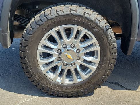 Used 2021 Chevrolet Silverado 3500 High Country AWD/4WD image 5