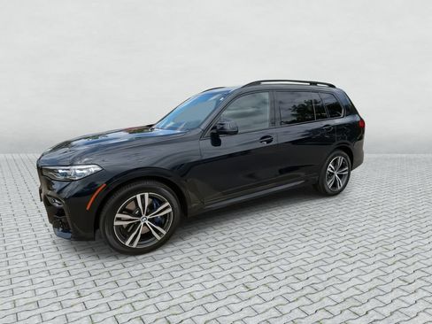 Used 2021 BMW X7 M50i AWD/4WD image 4
