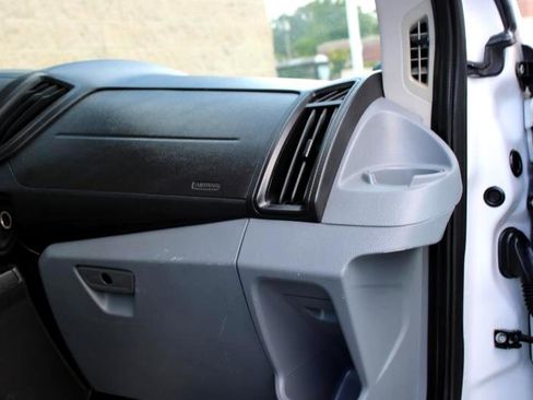 Used 2018 Ford Transit 250 138 image 15