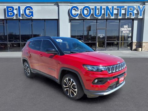 Used 2023 Jeep Compass Limited AWD/4WD image 3