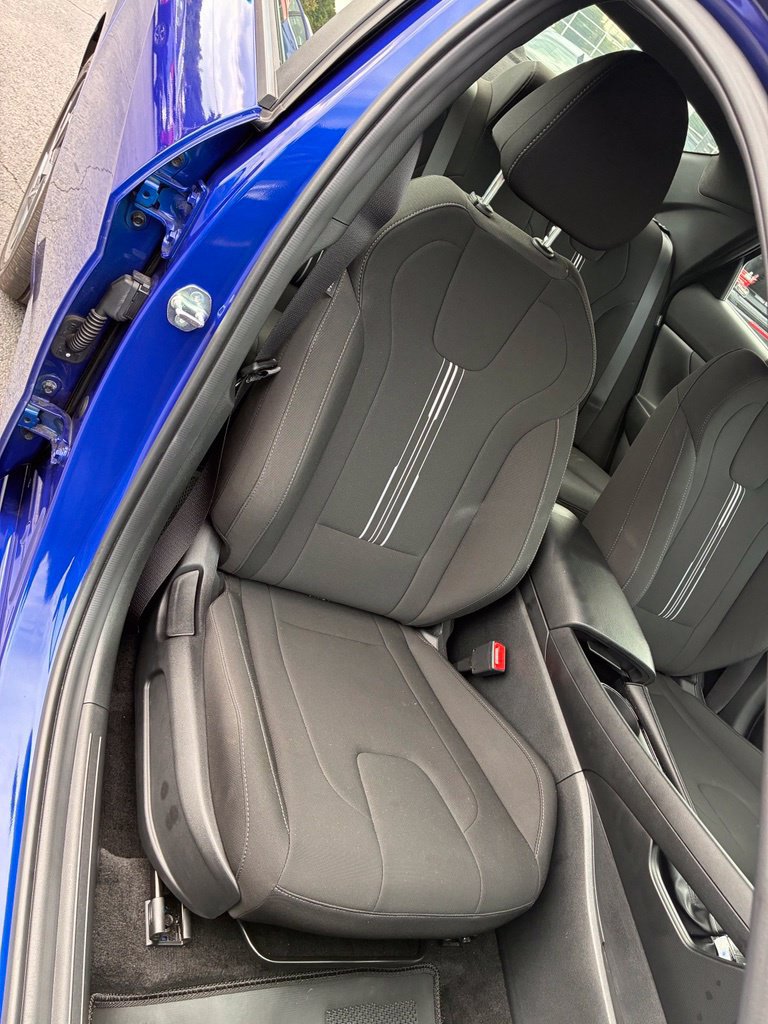 Certified 2025 Hyundai Elantra SEL FWD image 18