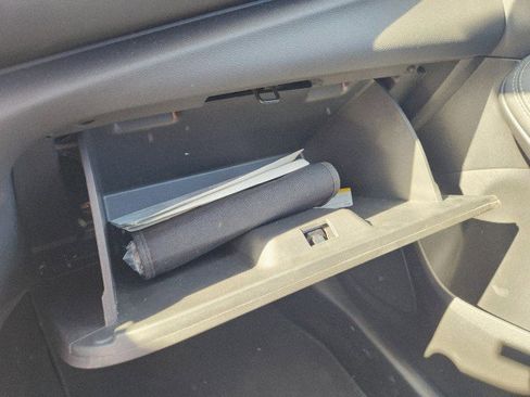 Used 2023 Buick Encore GX Select w/ Sport Touring Package image 47