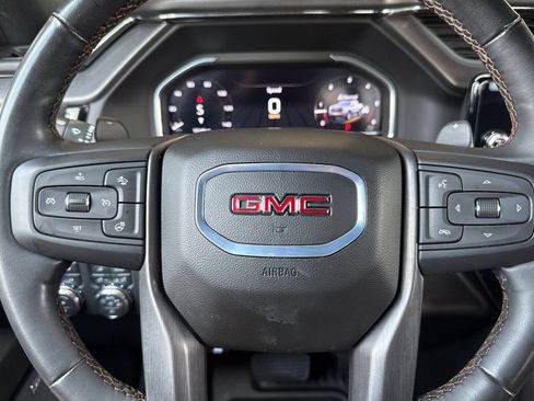 Used 2024 GMC Sierra 1500 AT4 w/ AT4 Premium Package AWD/4WD image 33