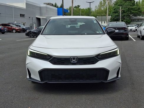 Used 2025 Honda Civic Sport image 2