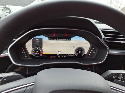 Used 2021 Audi Q3 2.0T Premium Plus w/ Premium Plus Package image 18