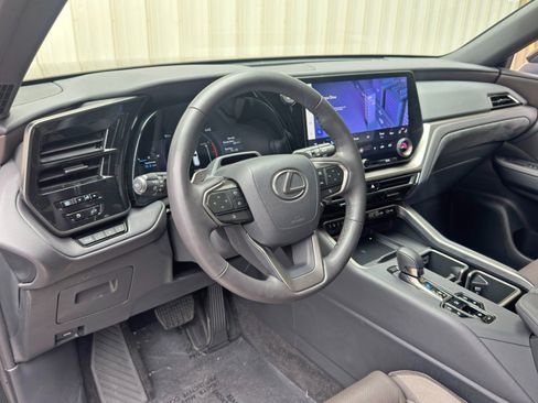 Used 2024 Lexus TX 350 AWD image 14