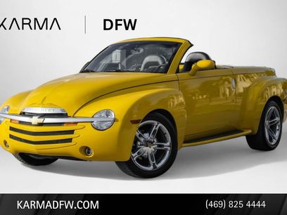 Used 2005 Chevrolet SSR w/ Preferred Equipment Group