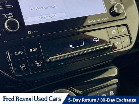 Used 2022 Toyota Prius Prime LE image 16