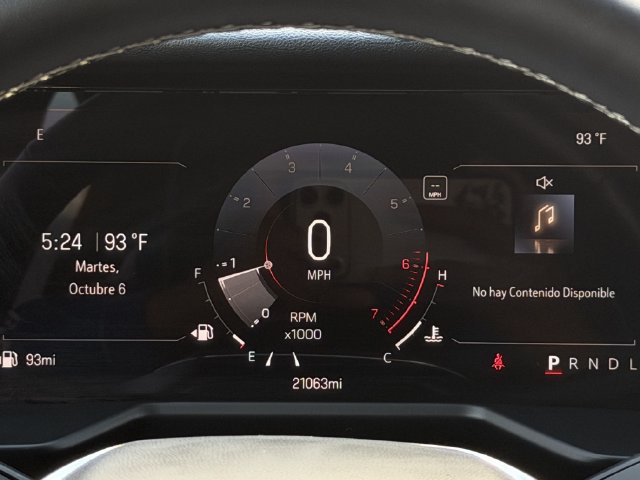 Used 2025 GMC Acadia Denali w/ LPO, Floor Liner Package FWD image 17