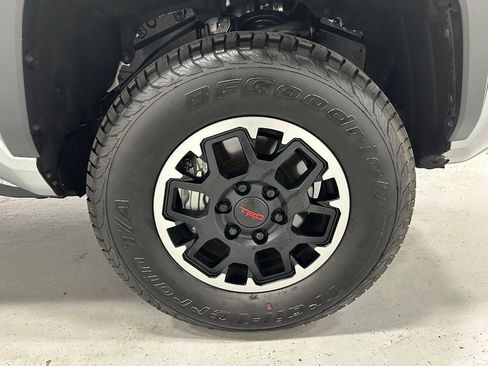 Used 2026 Toyota Tacoma TRD Off-Road AWD/4WD image 62
