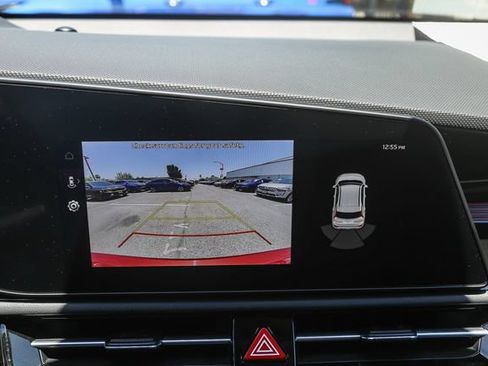 Certified 2023 Kia Niro EX Touring FWD image 25