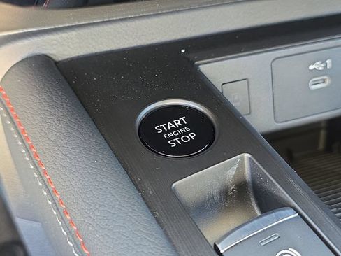 New 2026 Nissan Kicks SR FWD image 28