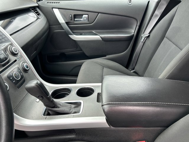 Used 2013 Ford Edge SE FWD image 31