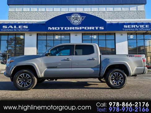 Used 2021 Toyota Tacoma TRD Sport w/ Technology Package image 1