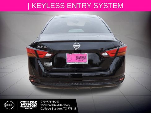 Certified 2023 Nissan Altima 2.5 S image 5