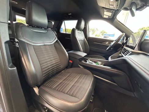 Used 2026 Ford Explorer ST-Line w/ ST-Line Street Pack RWD image 26