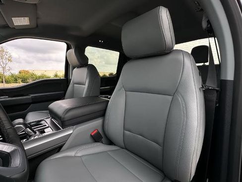 New 2025 Ford F150 Lightning Flash image 30