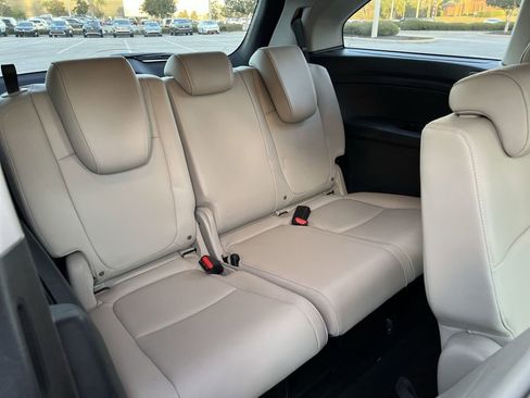 Used 2025 Honda Odyssey EX-L image 24