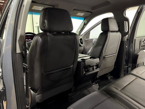 Used 2020 Chevrolet Silverado 1500 LT Trail Boss image 16