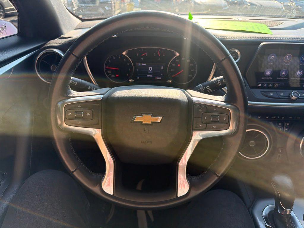 Used 2020 Chevrolet Blazer LT FWD image 12