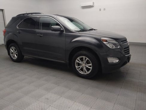 Used 2017 Chevrolet Equinox LT w/ Convenience Package image 11