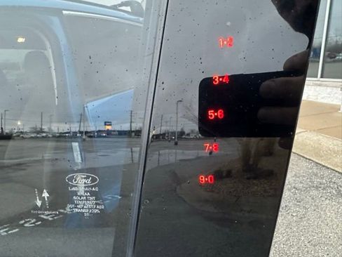 Used 2021 Ford Escape SE w/ Convenience Package image 48