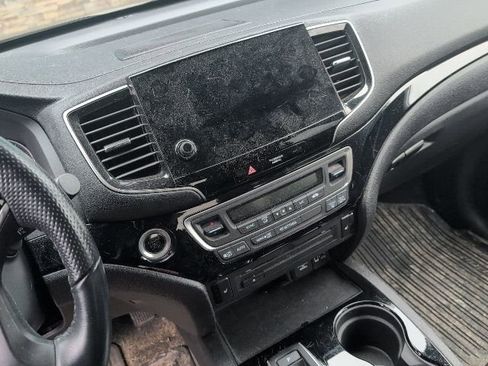 Used 2019 Honda Passport Touring image 15