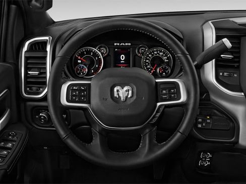 Used 2024 RAM 3500 Limited AWD/4WD image 8