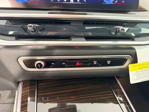 New 2026 BMW X5 sDrive40i w/ M Sport Package RWD image 17