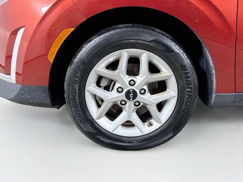 Used 2025 Kia Soul LX w/ LX Technology Package FWD image 15