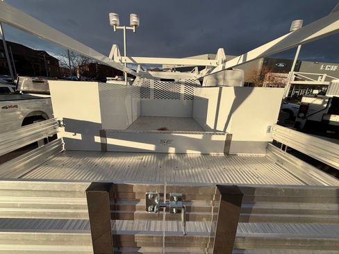 New 2026 Ford F550 4x4 Crew Cab image 5