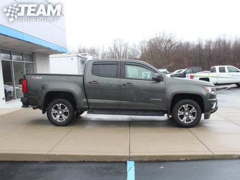 Used 2018 Chevrolet Colorado Z71 image 3