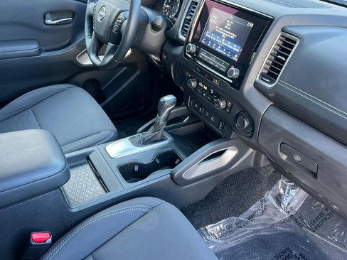 Certified 2024 Nissan Frontier SV w/ SV Convenience Package image 16