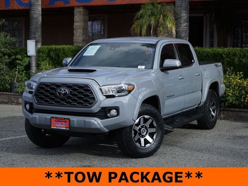 Used 2021 Toyota Tacoma TRD Sport image 4