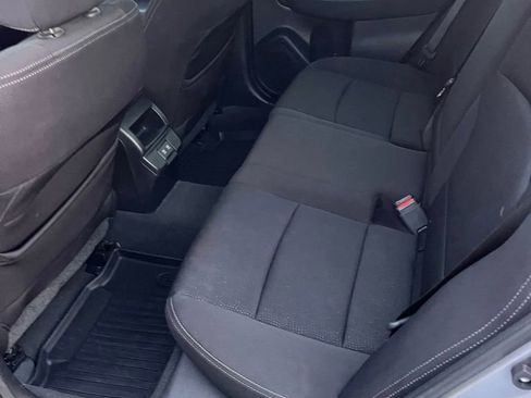 Used 2019 Subaru Legacy 2.5i Premium image 3