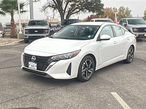 Used 2024 Nissan Sentra SV image 7