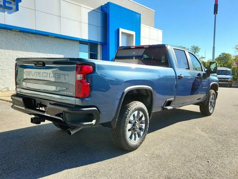 Used 2026 Chevrolet Silverado 2500 Custom w/ Custom Value Package image 40