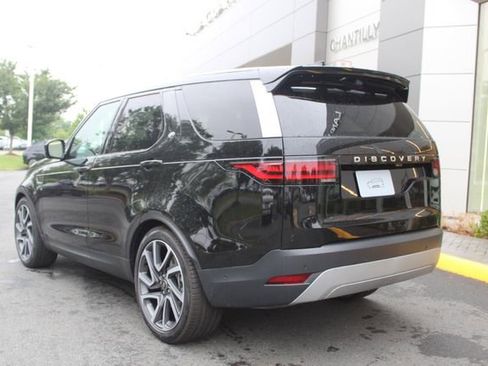 New 2025 Land Rover Discovery S image 10