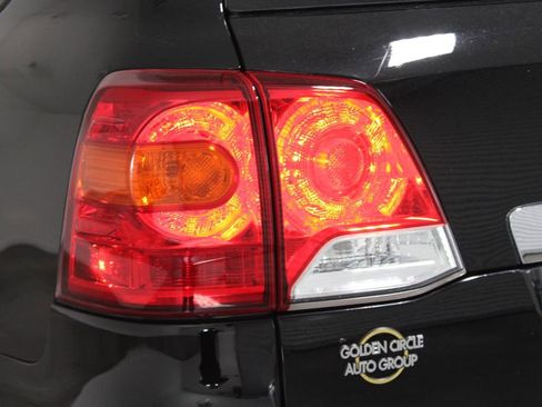 Used 2013 Toyota Land Cruiser AWD/4WD image 55