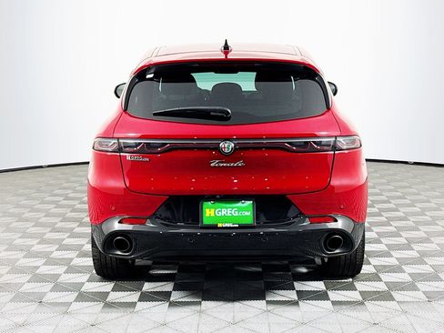 Used 2024 Alfa Romeo Tonale Veloce image 8