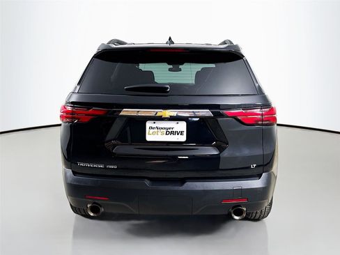 Used 2023 Chevrolet Traverse LT AWD/4WD image 8