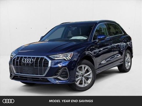 New 2025 Audi Q3 2.0T Premium image 1