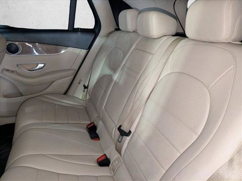 Certified 2018 Mercedes-Benz GLC 300 image 17