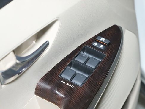 Used 2009 Toyota Venza image 20