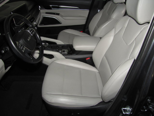 Used 2022 Kia Telluride S AWD/4WD image 33