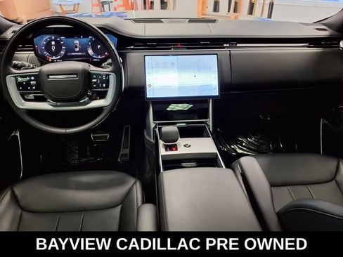 Used 2025 Land Rover Range Rover Long Wheelbase Autobiography AWD/4WD image 16